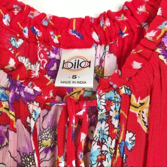 Bila Bohemian Ruffled Handkerchief Maxi Dress Floral Smocked SIZE SMALL NWT - Picture 3 of 16